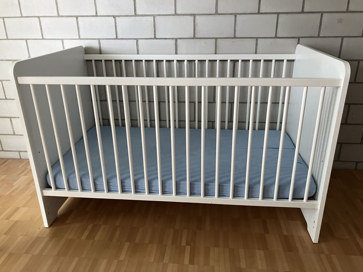 Letti: Babybett – Usato da Zürich venduto da tku_dbm9