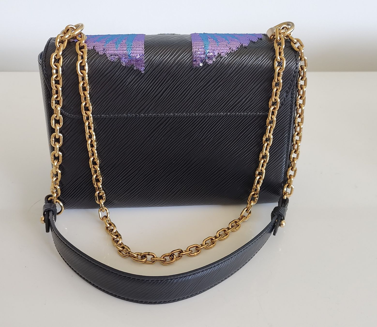 Louis Vuitton Borse da donna: Louis Vuitton Twist MM – Usato da Meilen venduto da Aphrodite87 4
