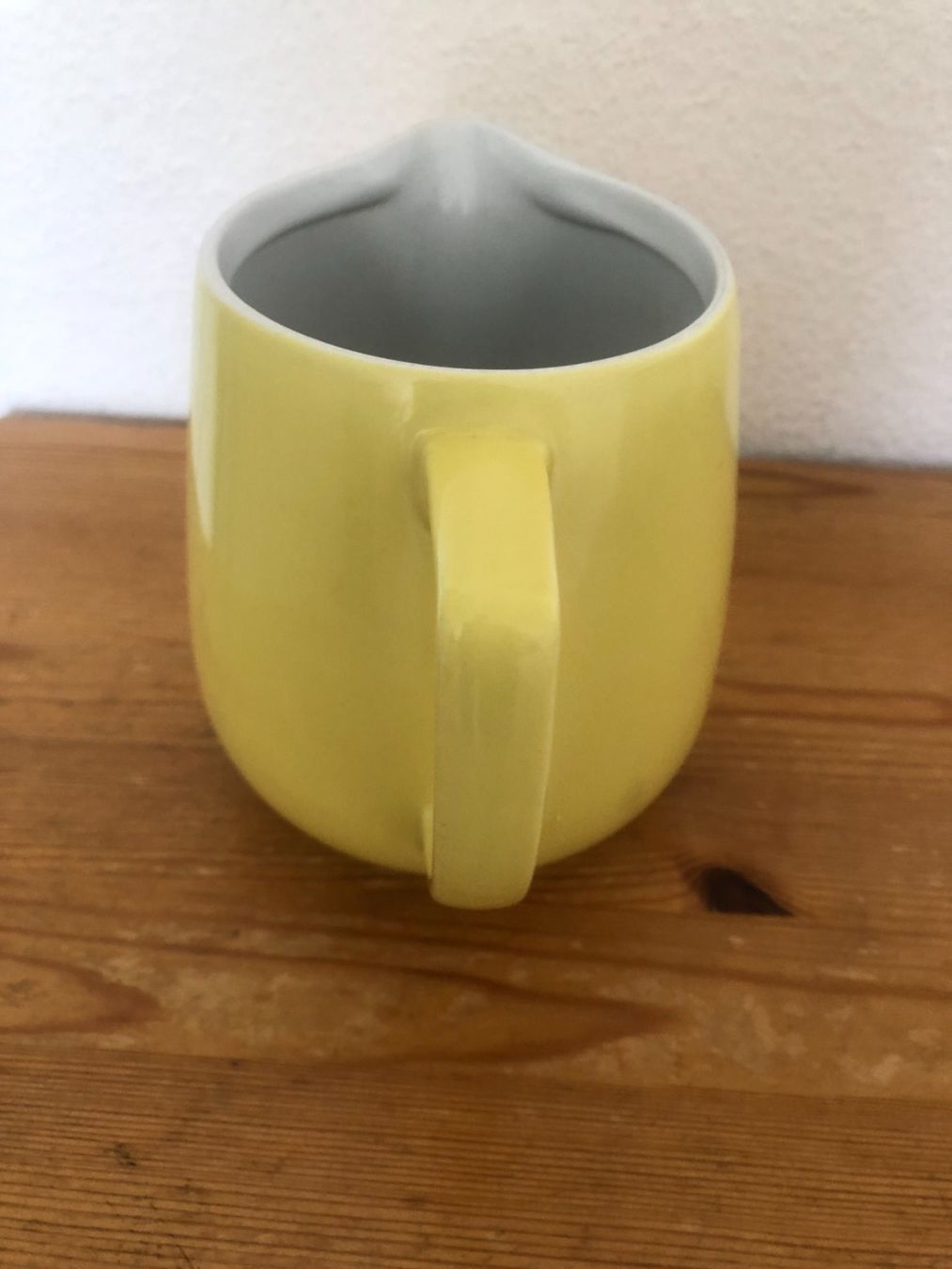 Rössler Caraffe: Rössler Milchkrug gelb 1lt – Usato da Bassersdorf venduto da sammelfloh 2