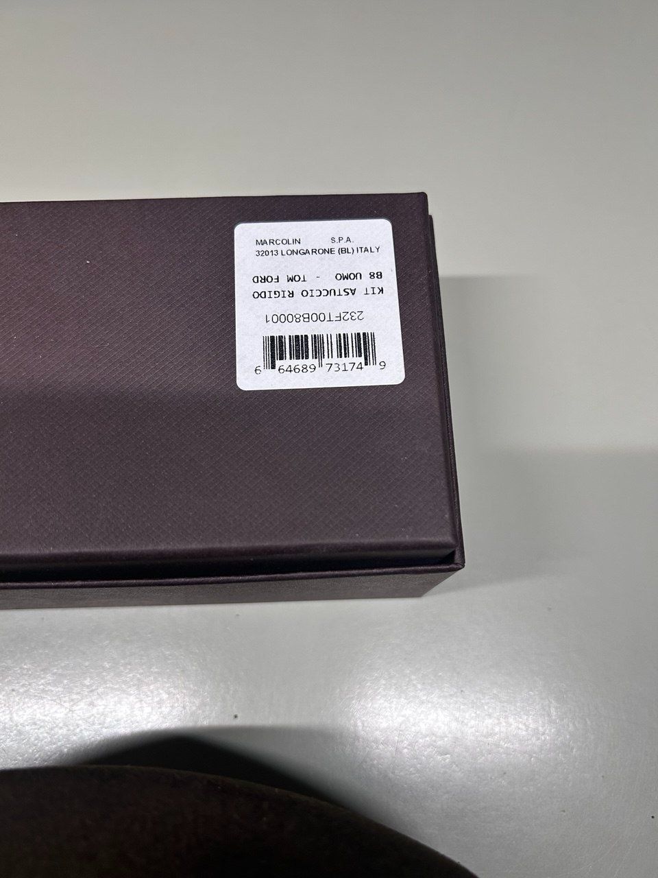 Altro in  Abbigliamento & Accessori: Tom Ford Case + Box – Nuovo (secondo la descrizione) da Giubiasco venduto da LorisVale 5