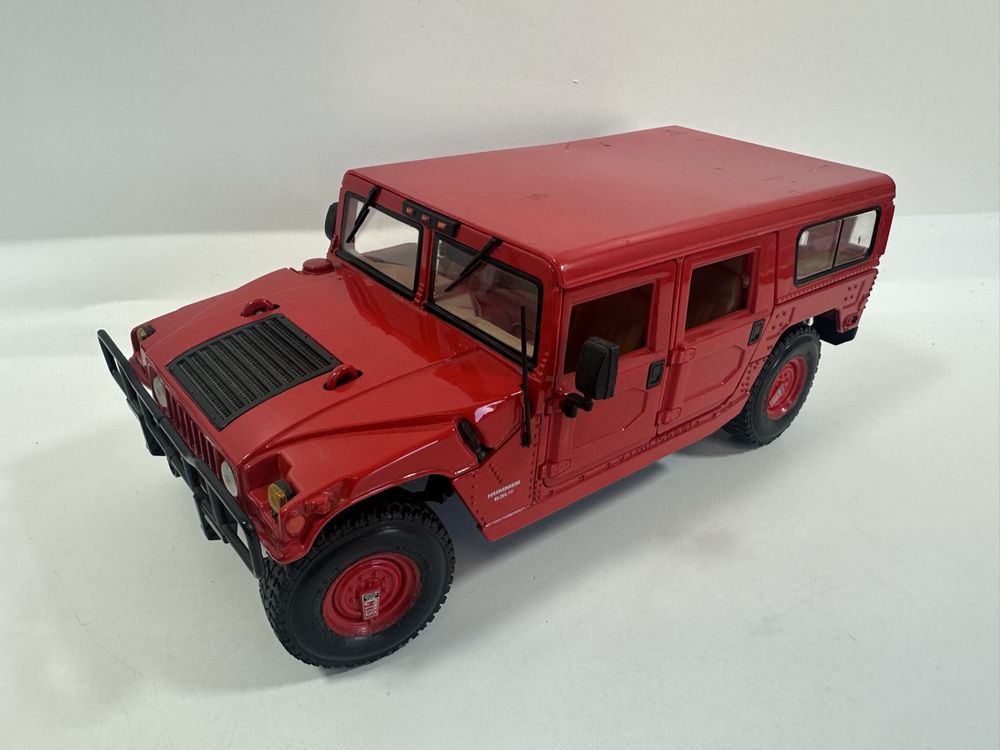 Hummer H1 1:18, rot, Maisto (Gebraucht) in Zofingen für CHF 25 – mit ...
