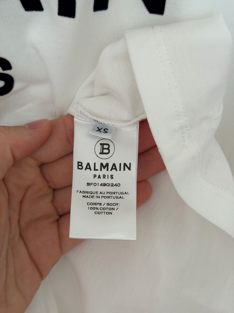 Balmain T-shirt: Balmain T-Shirt – Nuovo (secondo la descrizione) da Schaffhausen venduto da LisaU 2