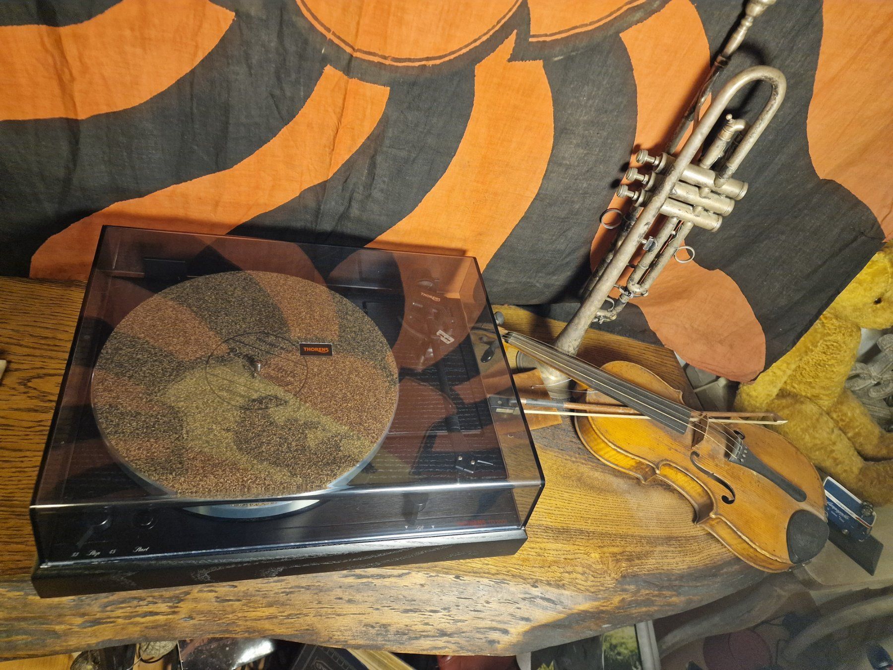 Thorens Giradischi: Wunderschöner Thorens TD2001 Plattenspieler, Technisch Super – Usato da Merenschwand venduto da EVERLAST72