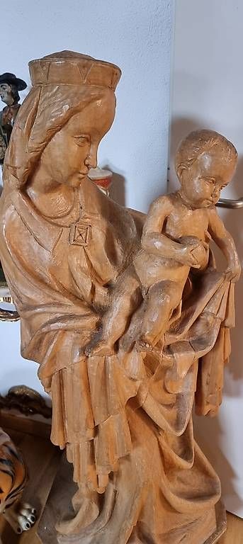 Sculture & Statue: Antike geschnitzte Madonna Statue, XXL – Usato da Kaufdorf venduto da Nati-Nati