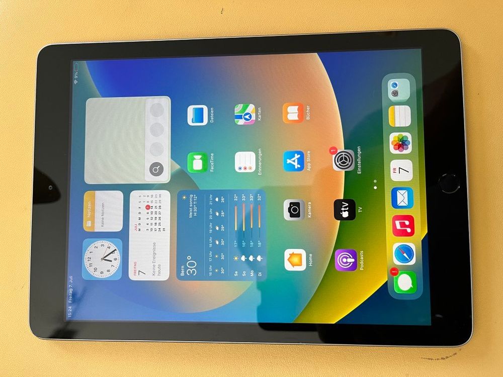 Schönes Apple iPad 5. Generation 32GB Tablet Kaufen auf Ricardo
