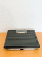 Klassische mechanische Personenwaage