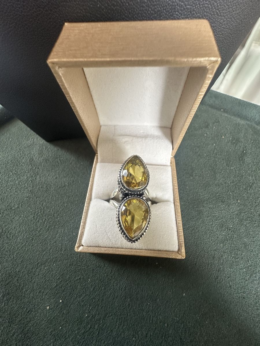 Anelli: Feiner Ring mit Citrin-Tropfen, Silber, Gr.56 – Nuovo e nell'imballaggio originale da Kriens venduto da Hortensie6
