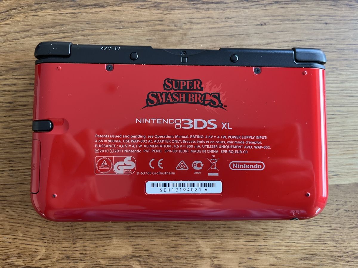 Nintendo Console: Nintendo 3DS XL SUPER SMASH BROS Édition – Usato da Vétroz venduto da jer_xgh6 3