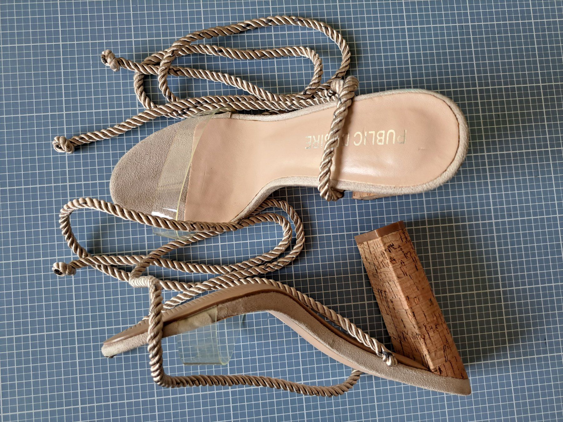 Scarpe da donna: High Heels mit Schnürung Gr. 37 – Usato da Oetwil am See venduto da Kuechenzeit 1