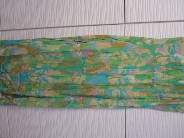 Stradivarius Vestiti: Sommerkleid von Stradivarius – Usato da Ehrendingen venduto da spanky11 4