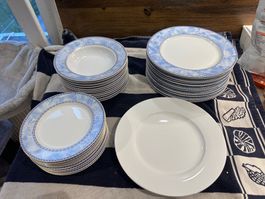 Tellerservice hellblau (36tlg)