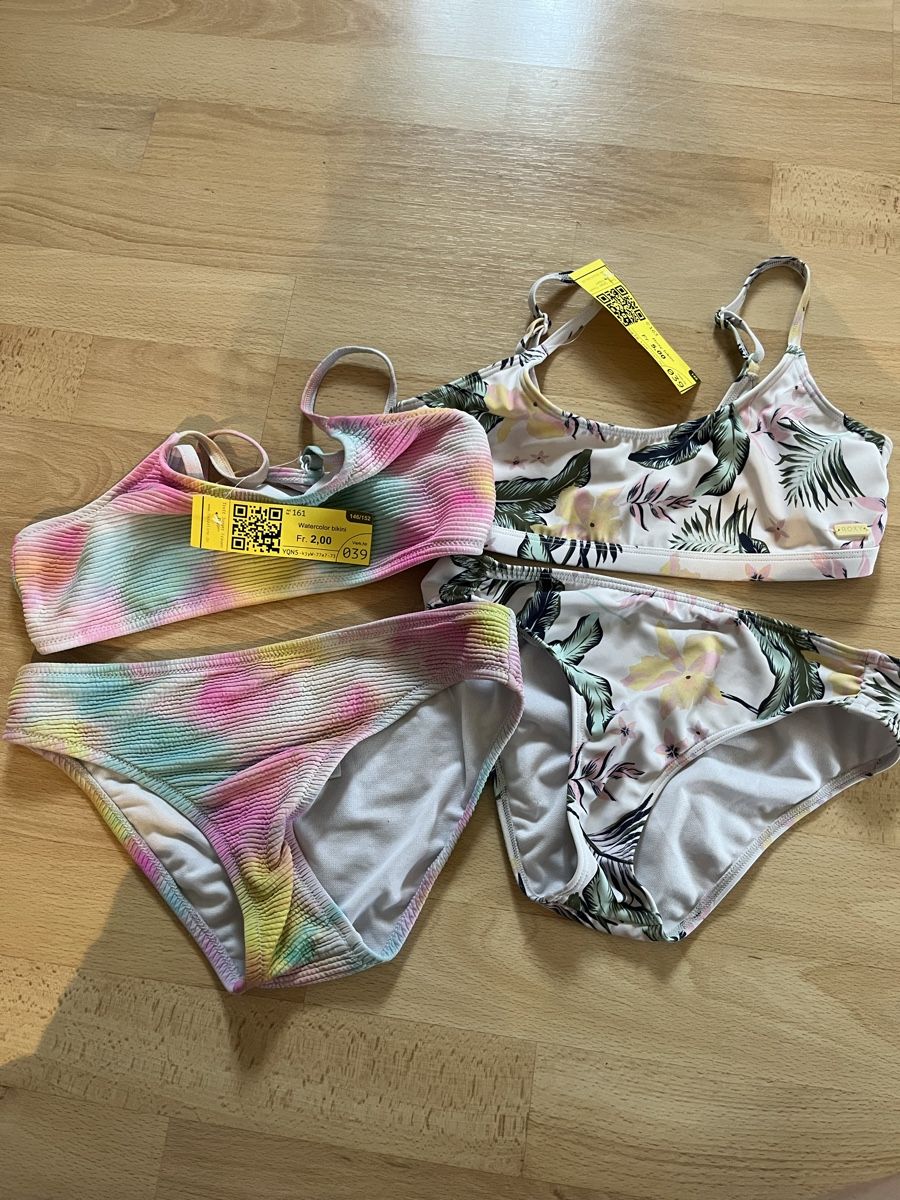 Badekleider & Bikinis: Bikini 152 – Gebraucht aus Näfels von