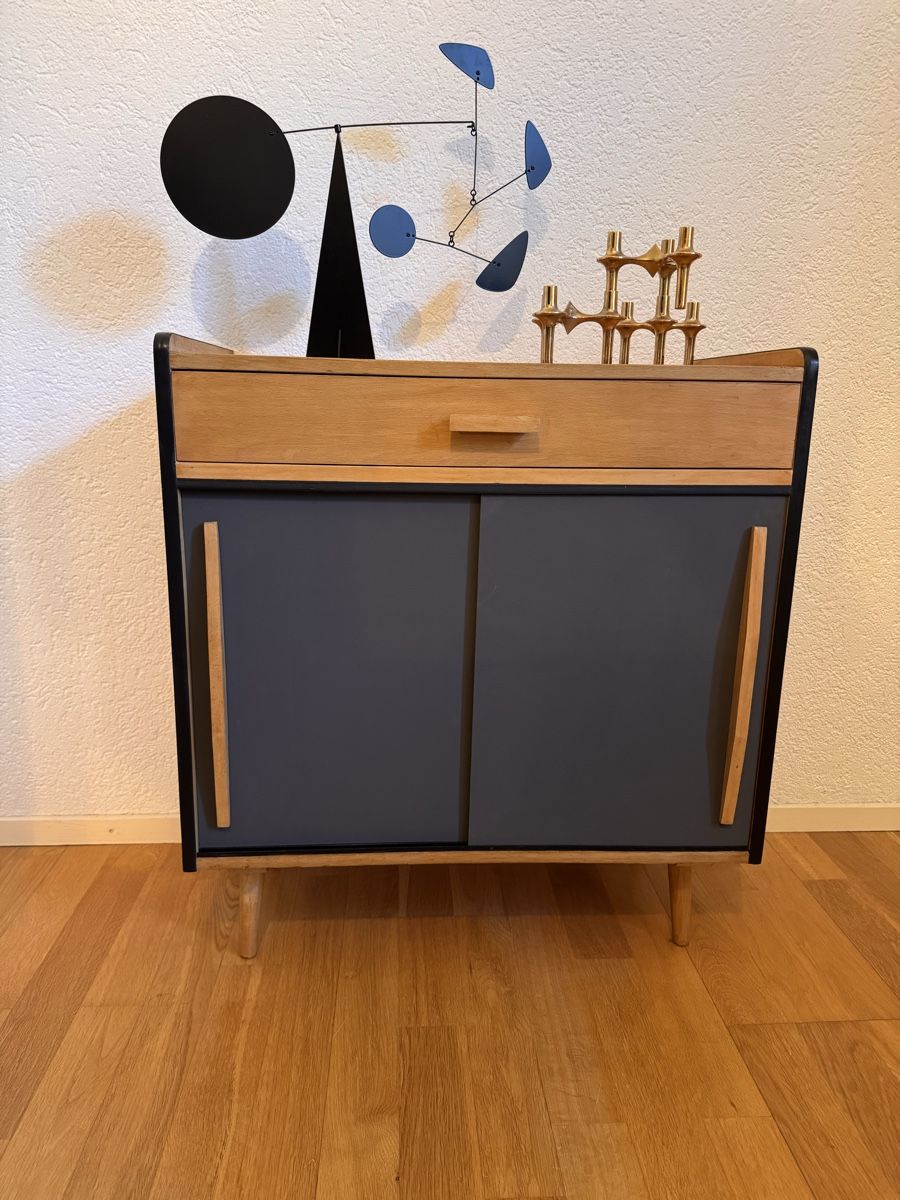 Cassettiere: Meuble commode vintage en bois – Usato da Romont / BE venduto da kotao