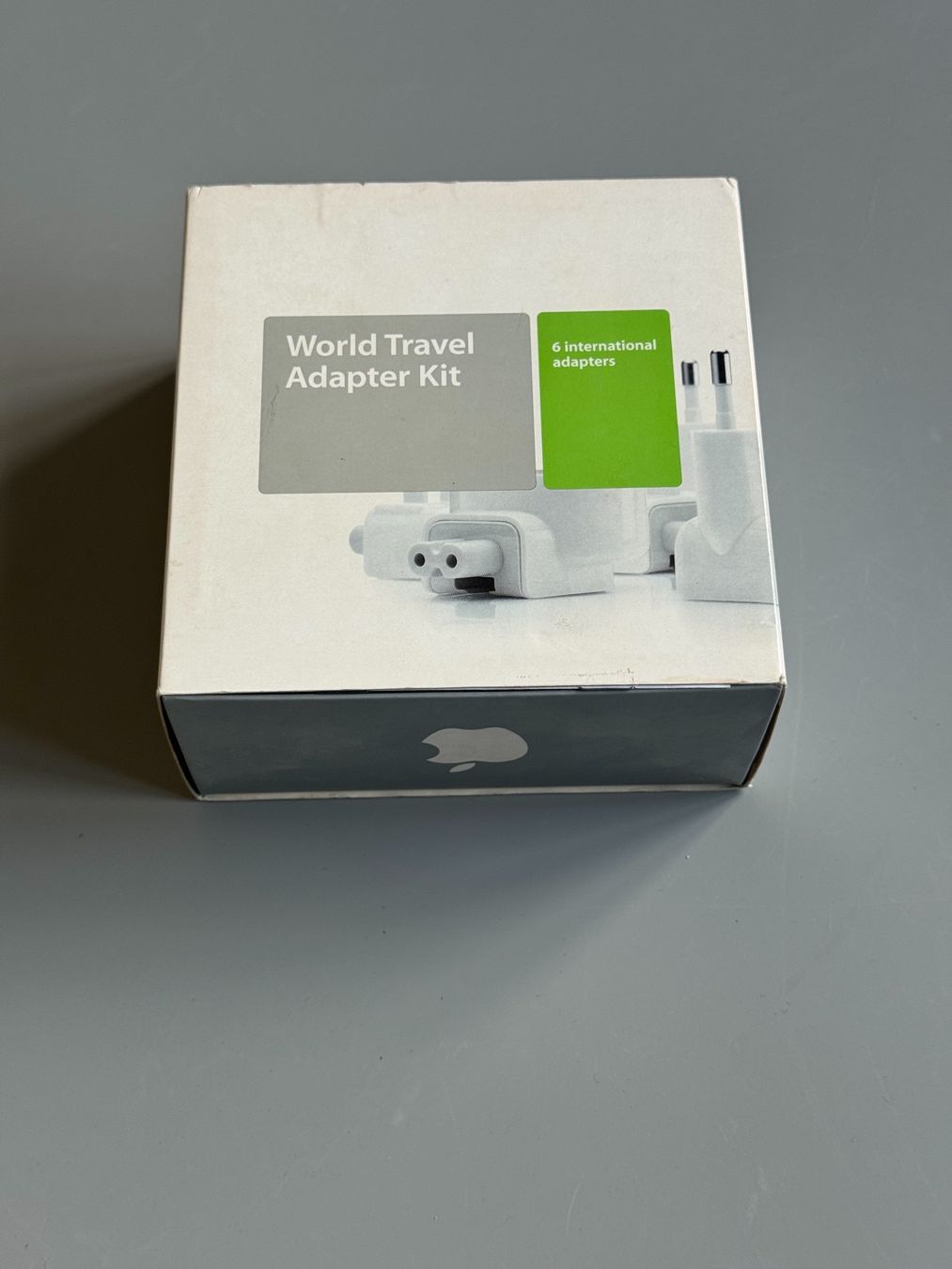 Apple Unità & Adattatore: Apple World Travel Adapter Kit – Usato da Zürich venduto da concorde2010