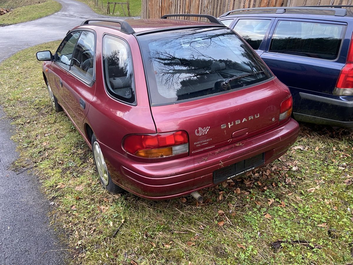 Subaru Automobili: Subaru Impreza '96 Teilespender oder Export – Usato da Lüchingen venduto da tom_rj7t 1