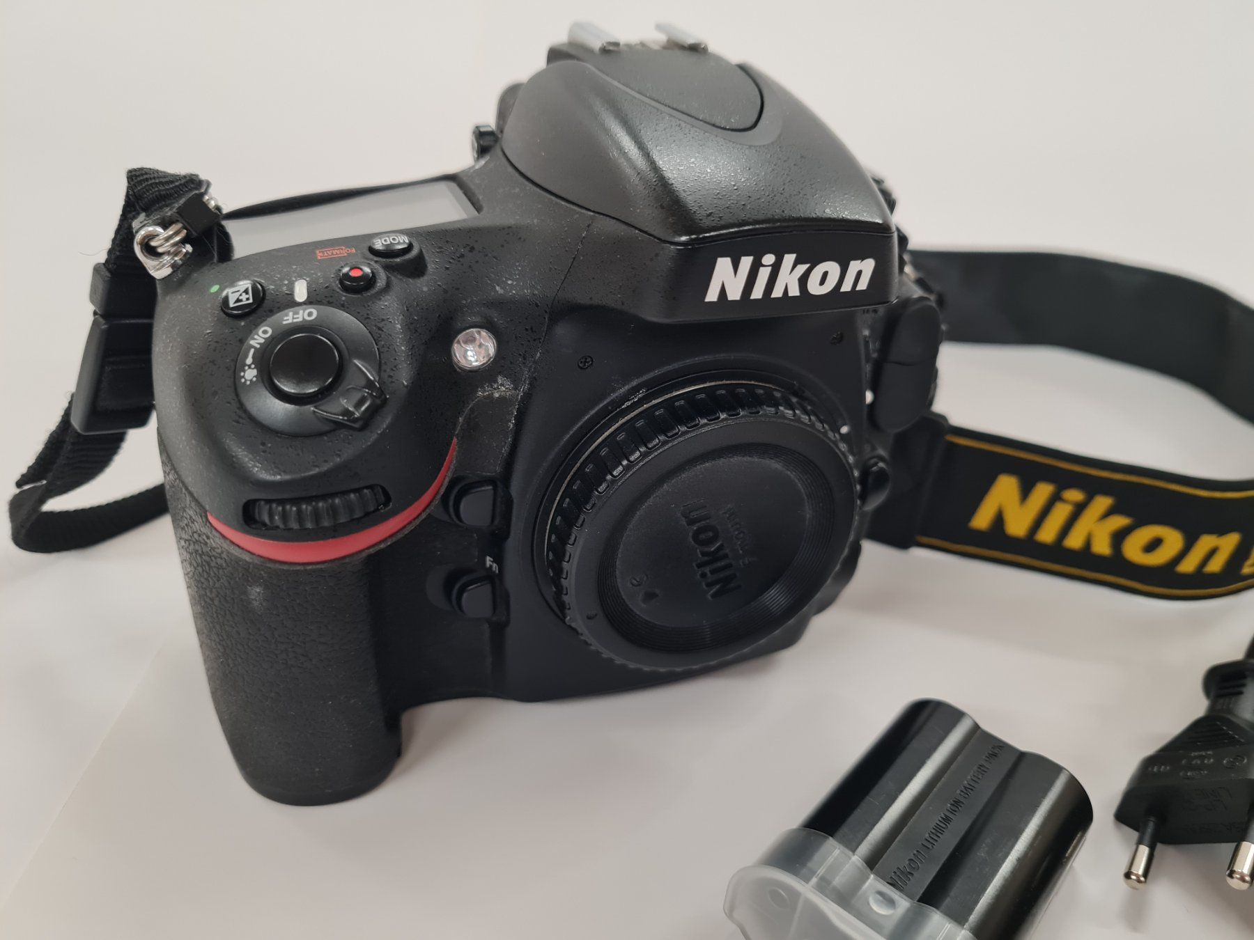 Nikon Appareil photo: Nikon D800 – D'occasion à Blumenstein par Funicorn