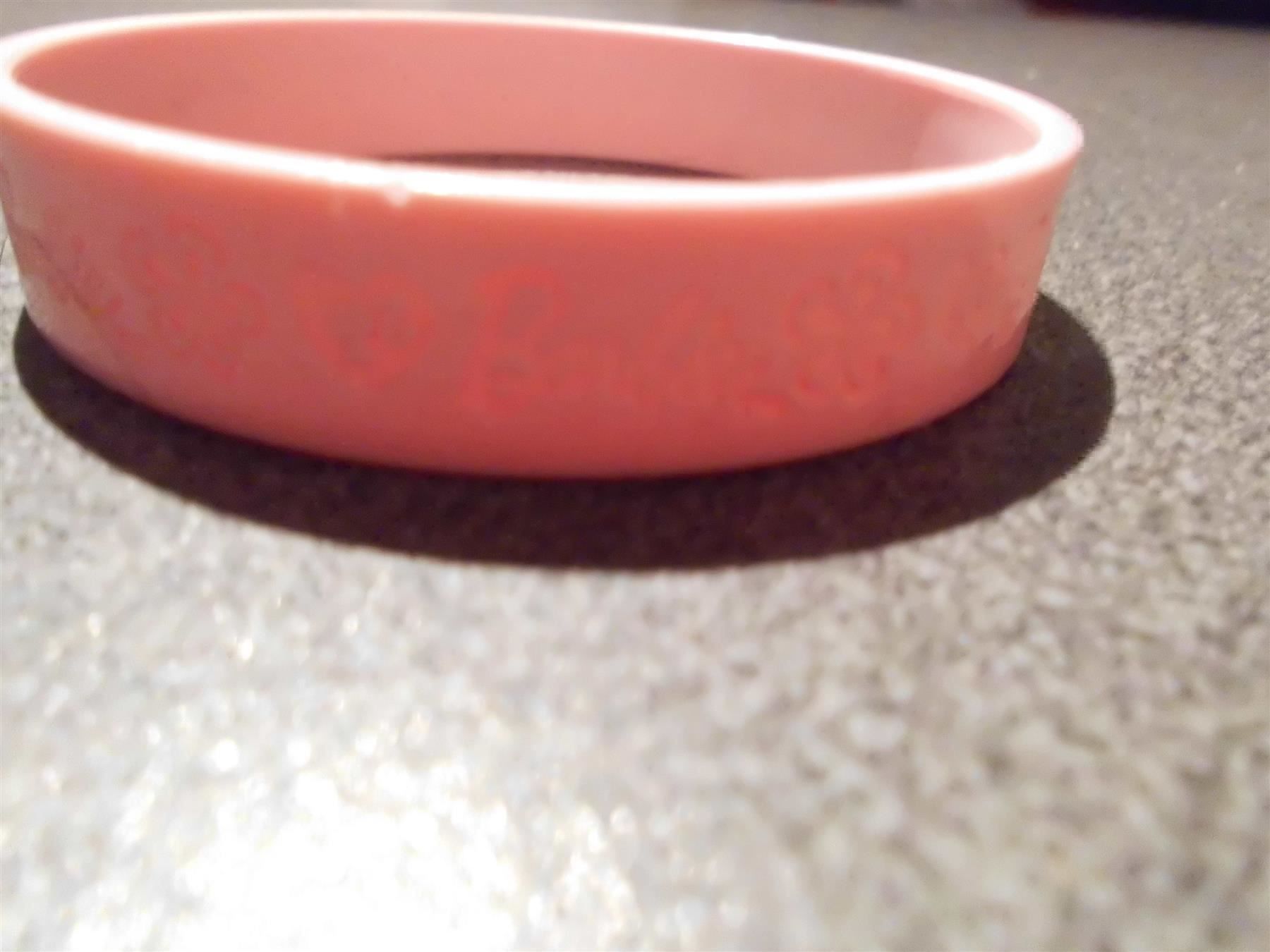 Bracciali & Braccialetti: Armreif rosa Barbie – Usato da Zürich venduto da Motzkuh