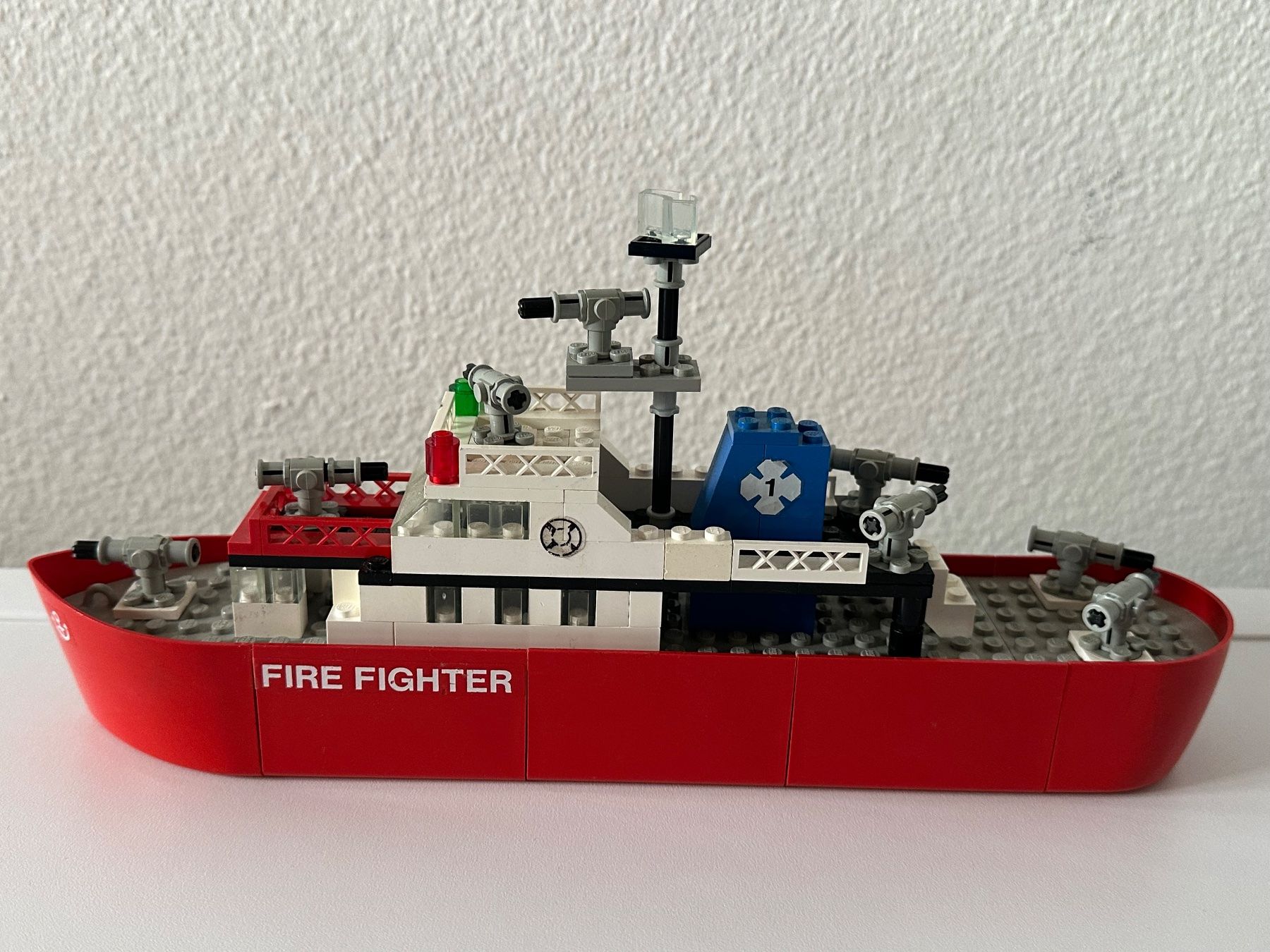 Lego Jeux de construction: LEGO 775 Fire Fighter Ship – D'occasion à Pfäffikon ZH par 0iB4F 1