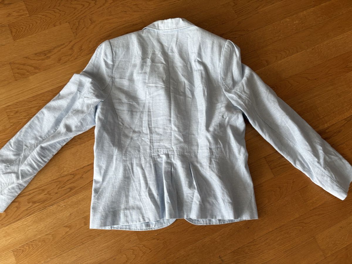 Giacche: Hellblauer Blazer Biaggini Grösse 44 / Länge ca. 70 cm – Usato da Beromünster venduto da msklef 1