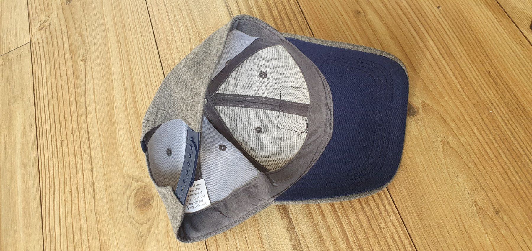 Altro in  Abbigliamento & Accessori: Husqvarna Cap/Kappe, Grau, neu – Nuovo (secondo la descrizione) da Döttingen venduto da fonzi3 2