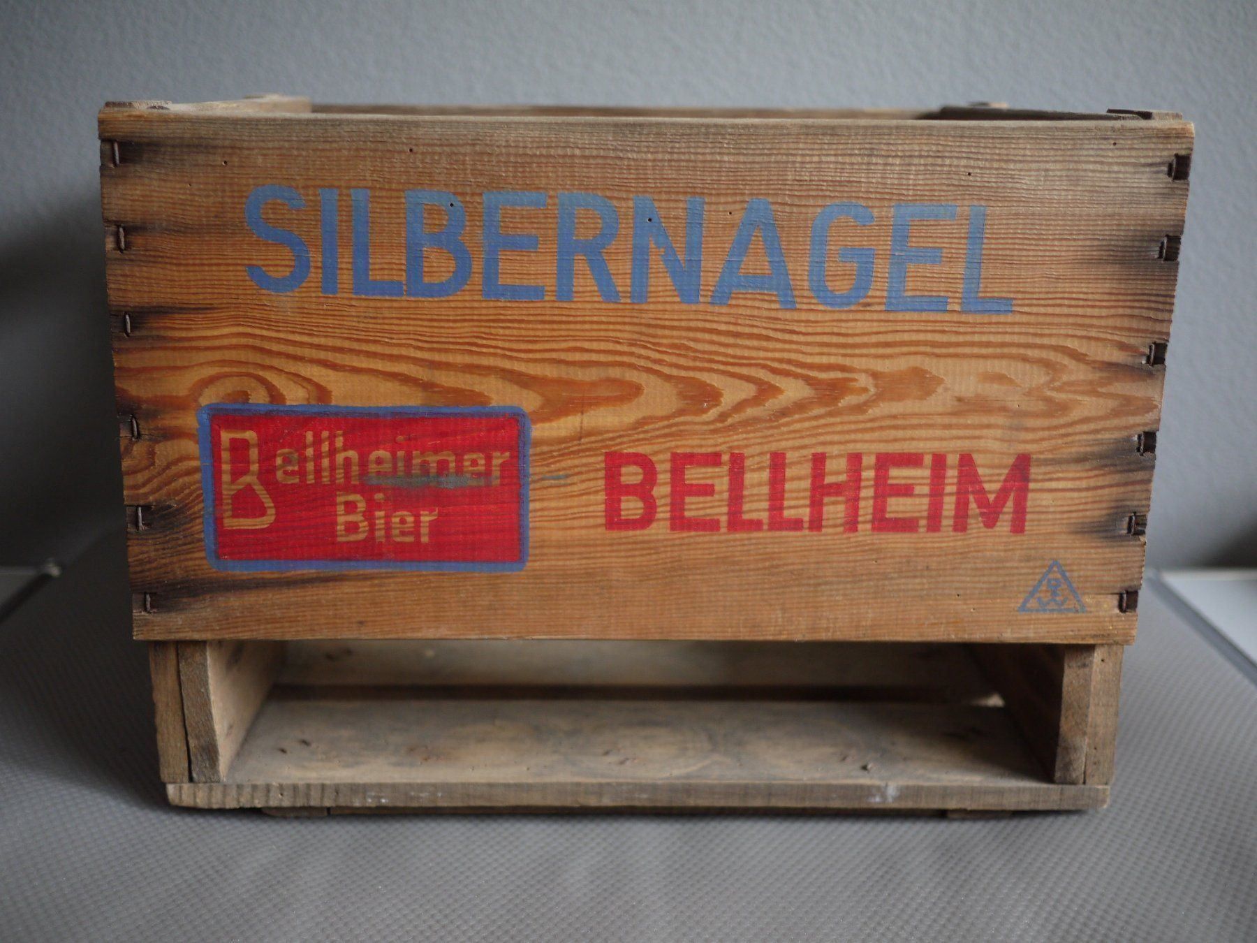 Casse di trasporto: Bier Kiste Brauerei Silbernagel – Usato da Bülach venduto da classicrider 5