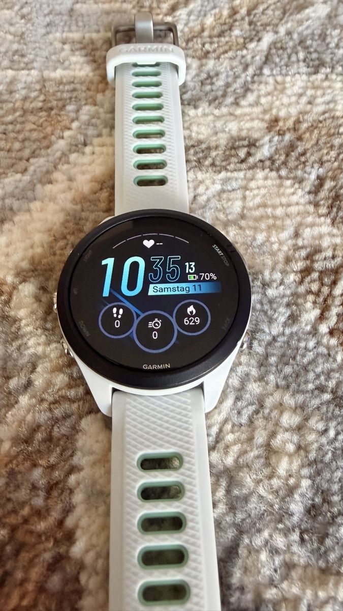 Garmin Smartwatch: Garmin Forerunner 265s weiss – D'occasion à Hausen AG par Sasa20 1