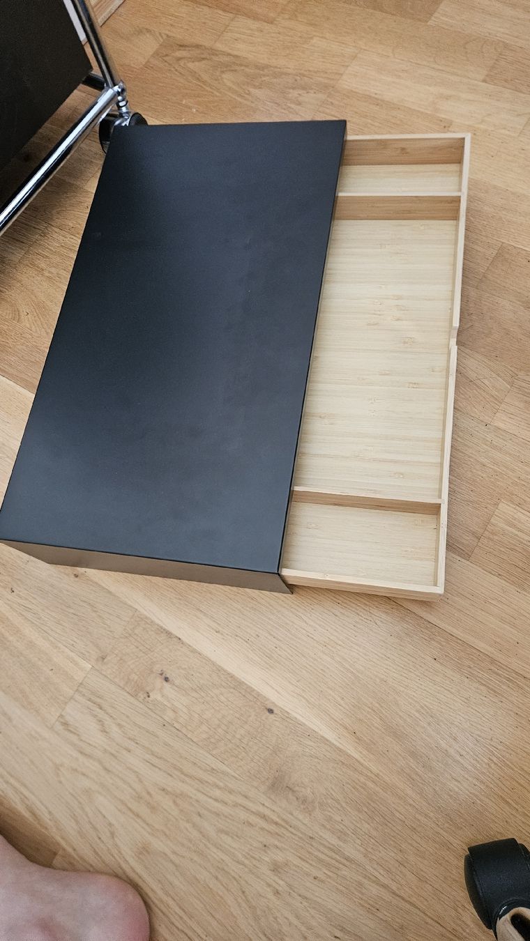 Bildschirmhalterung: Monitorständer – Gebraucht aus Zürich von TStyle 1
