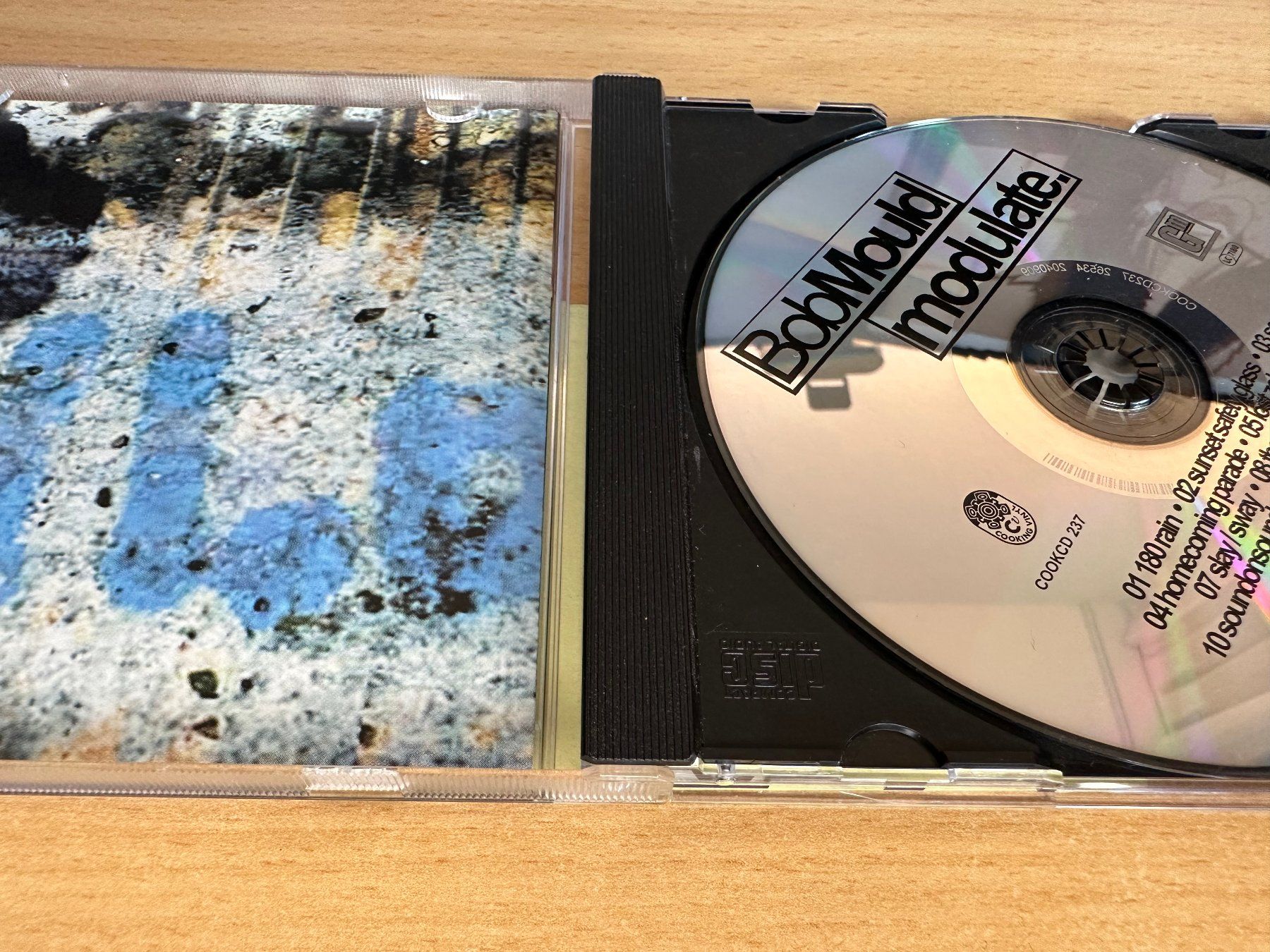 CD: Bob Mould – Modulate. – Usato da Rikon im Tösstal venduto da Alpenmutz 2