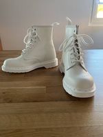 Doc Martens blanches neuves - T.38