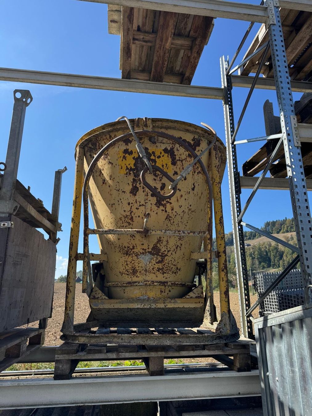 Baucontainer: Betonkübel 750L Eichinger – Gebraucht aus Zell LU von christian_0303 2