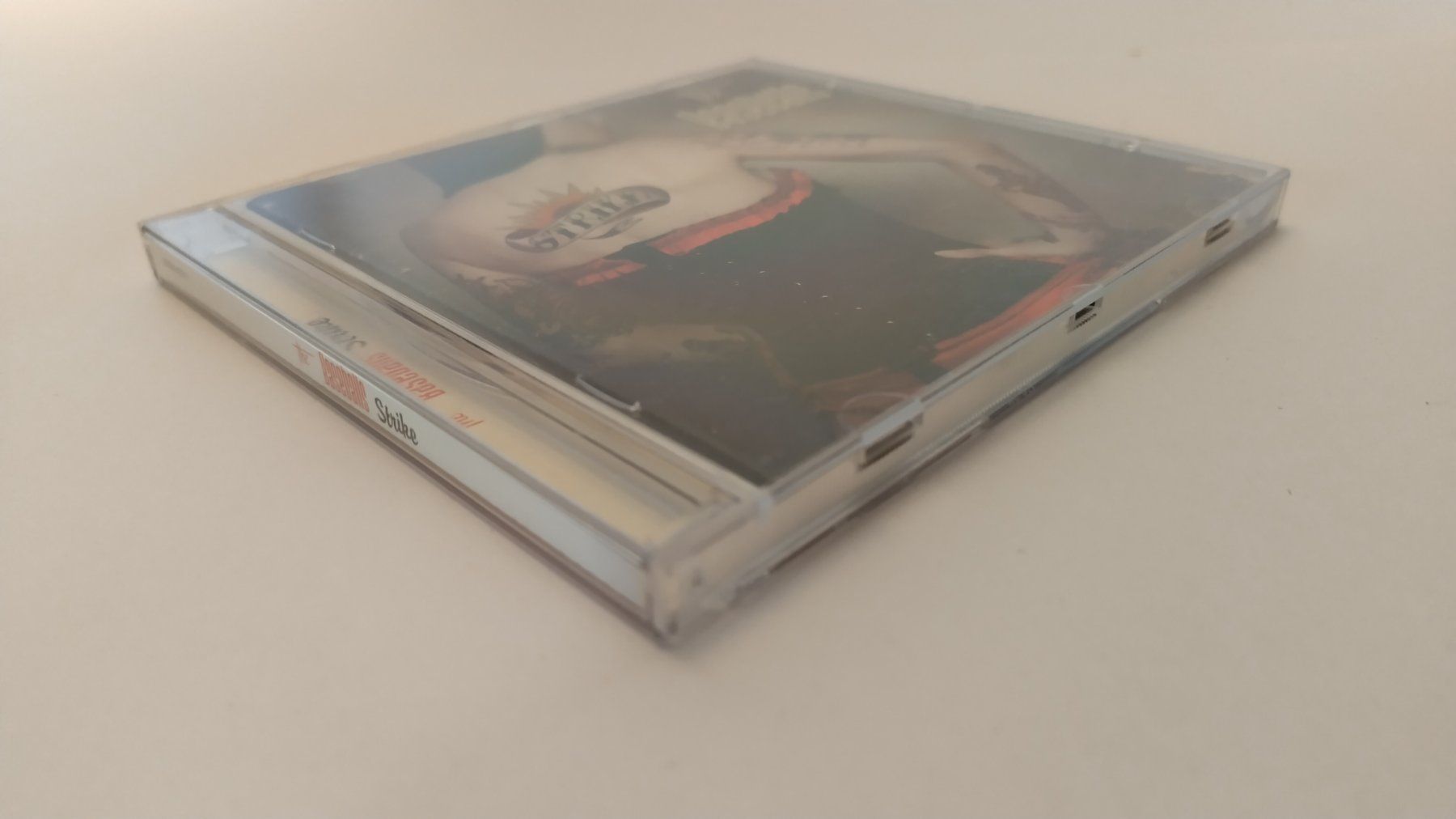 CDs: CD / The Baseballs - Strike / Mit Booklet ab Fr. 4.- – Gebraucht aus Bellach von JingleJerry 3