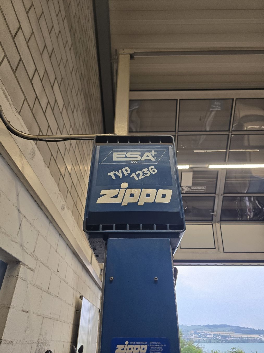 Hebebühne & Wagenheber: Zippo Lift Hebebühne  – Gebraucht aus Eich von camaro14 5