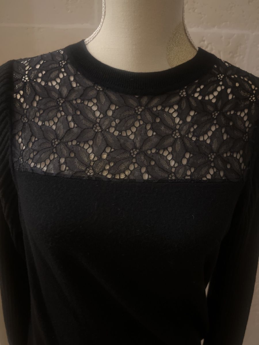 Pinko Maglioni & Felpe: Pull noir à dentelle Pinko taille 38 – Nuovo (secondo la descrizione) da Lausanne venduto da Flo1006 1