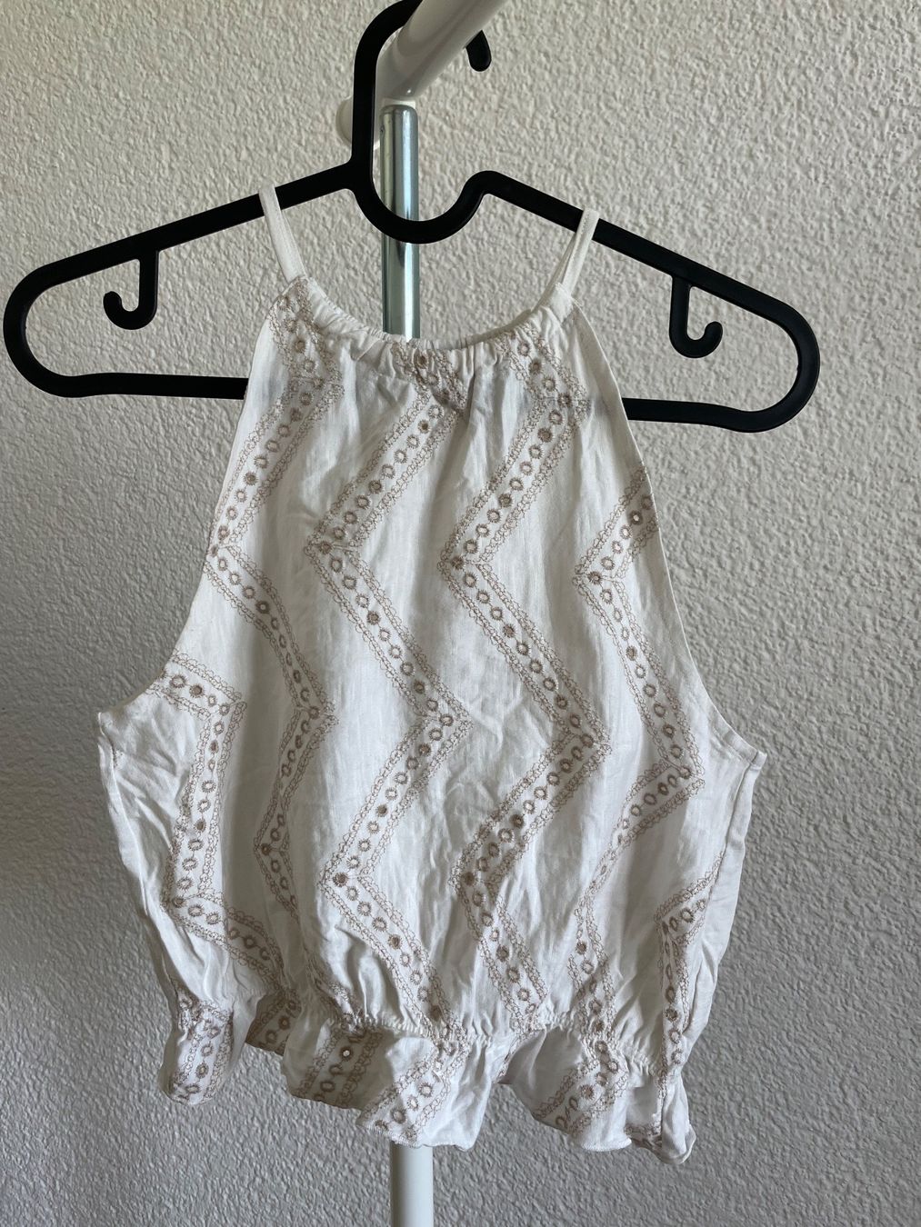 Tops: White crop top – D'occasion à Dübendorf par maf_6tqh
