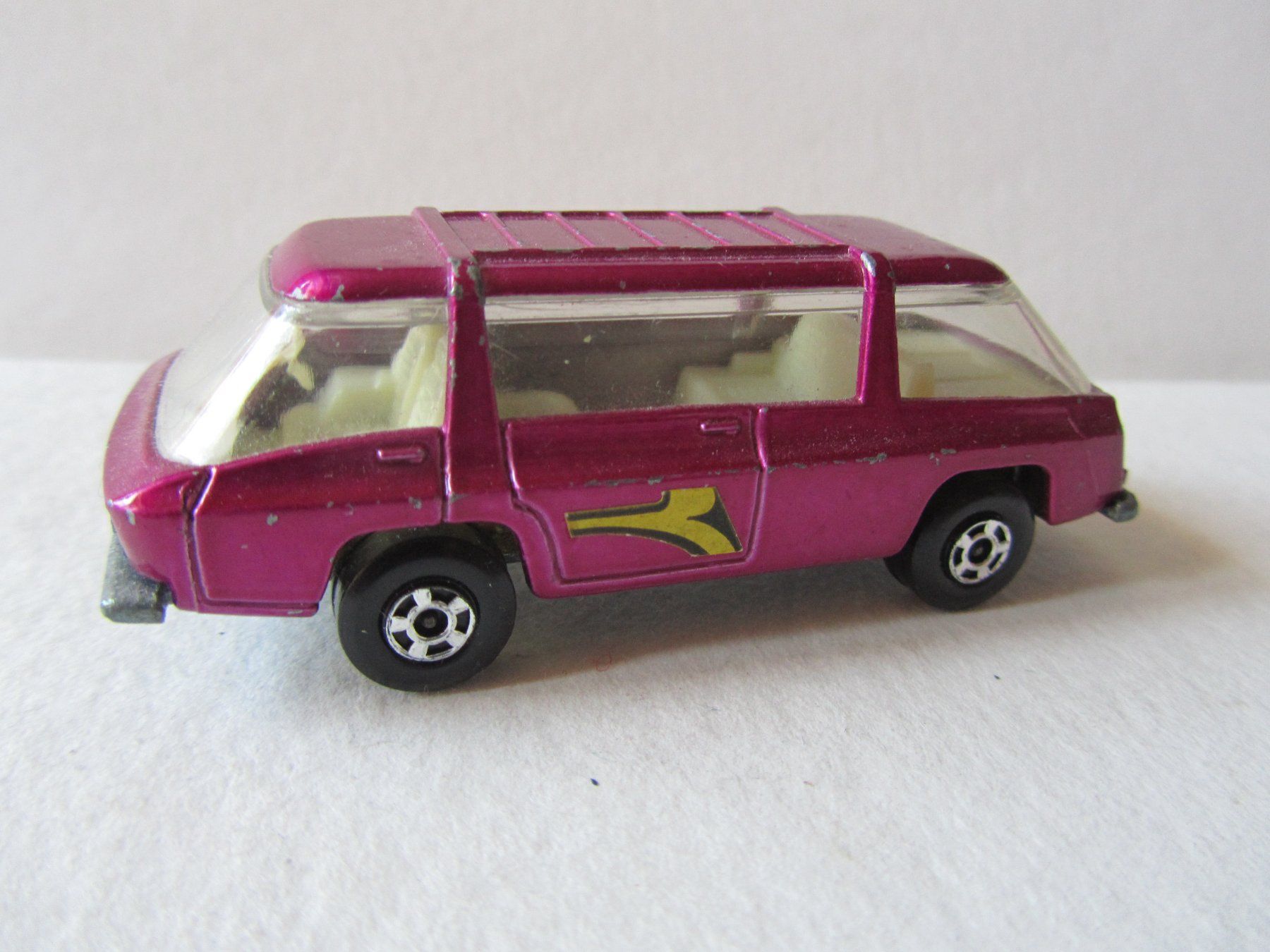 Matchbox Modellautos: Freeman Inter-City Commuter, Matchbox Superfast, Nr. 22B – Gebraucht aus Weiningen ZH von dietsch57