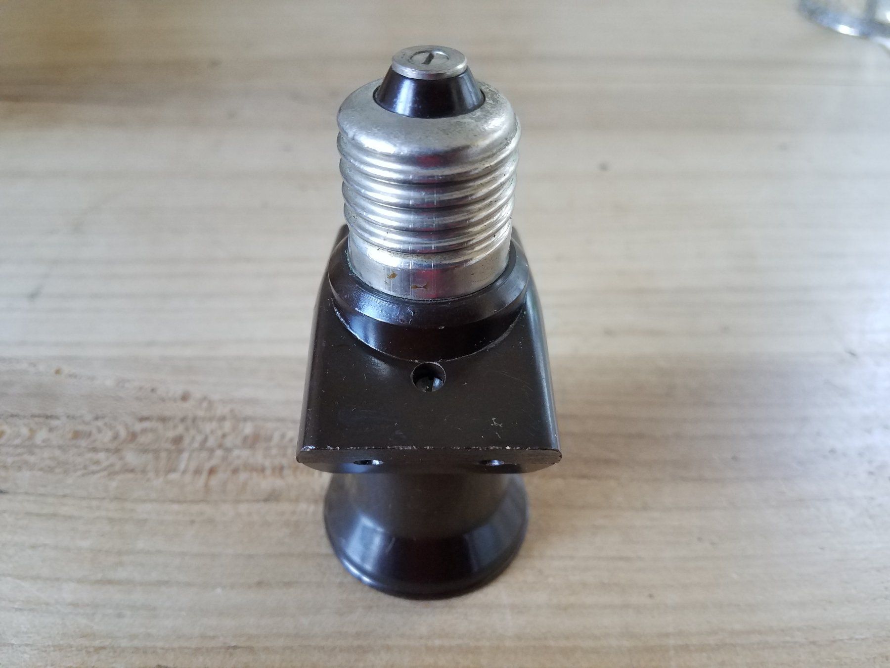 Laufwerke & Adapter: Antiker Bakelit Stromdieb (Fassungsadapter) – Gebraucht aus Rorschacherberg von Marubium 4
