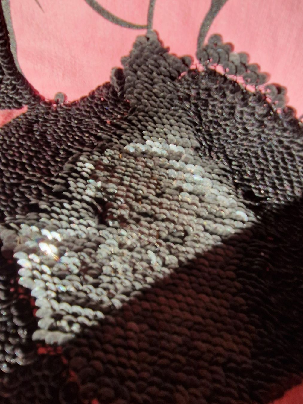 Maglioni & Felpe: Pullover, 128, Minnie-Mouse Wendepailletten Kapuzenpullover – Usato da Arlesheim venduto da Vera6 4
