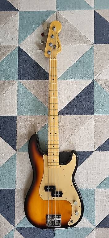 Strumenti musicali: Fender Precision Bass US 2011 – Usato da Neuchâtel venduto da zikch 3