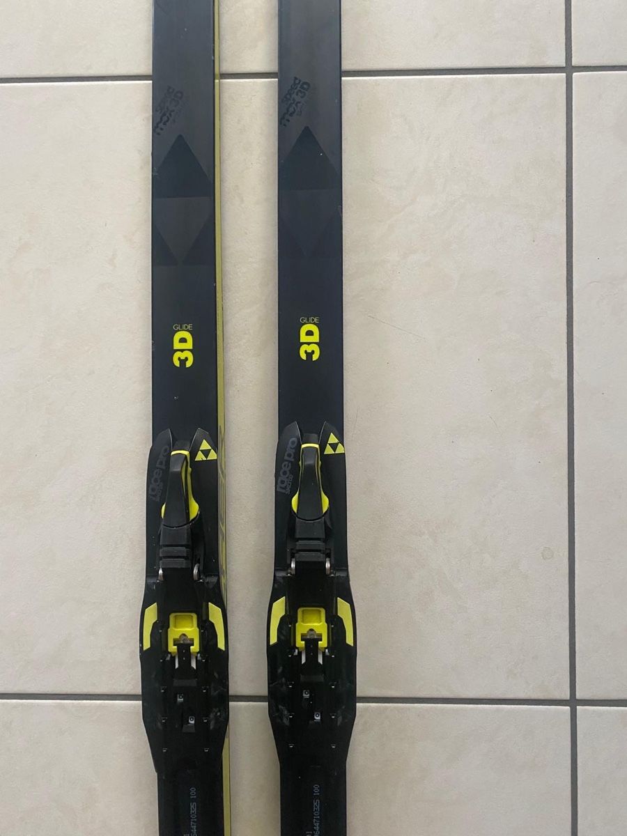 Fischer Skis: Fischer Skating Langlaufski Speedmax – Gebraucht aus Siebnen von Patricia68 1