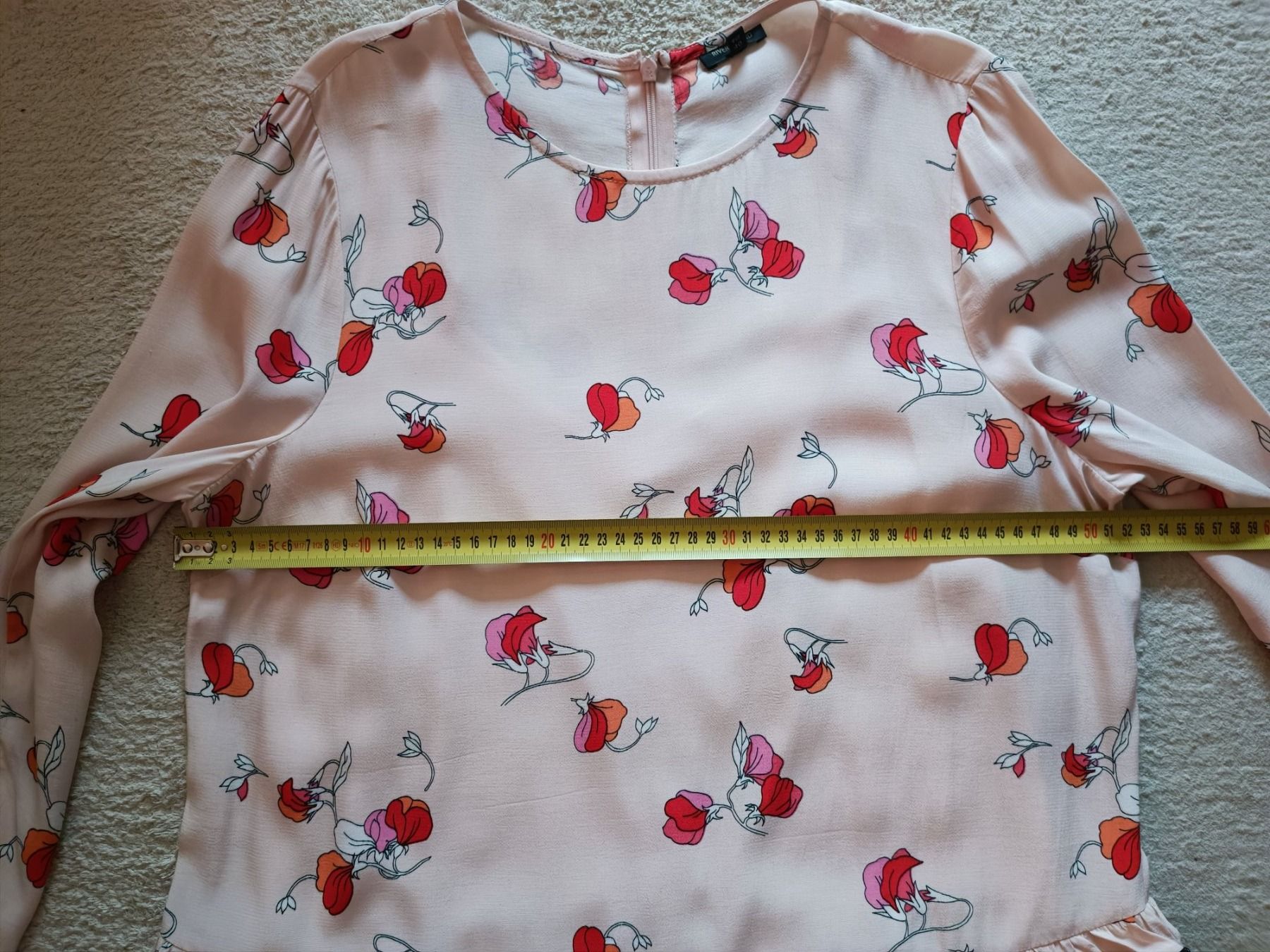 Kleider: Süßes Viskose-Blumenkleid EU 42 Neu – Neu (gemäss Beschreibung) aus Wallisellen von C_DM 3