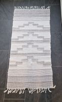 Flickenteppich - Kelim grau–weiss gestreift L 140cm / B 68cm