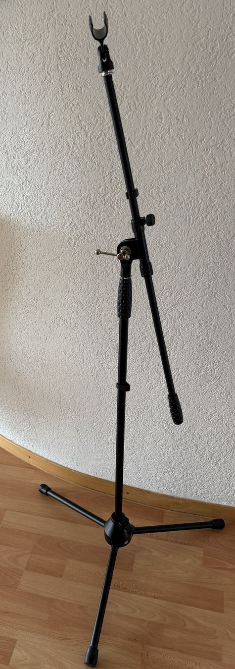 Supporti per strumenti musicali & leggii: Mikrofonständer – Usato da Jona venduto da Boris58