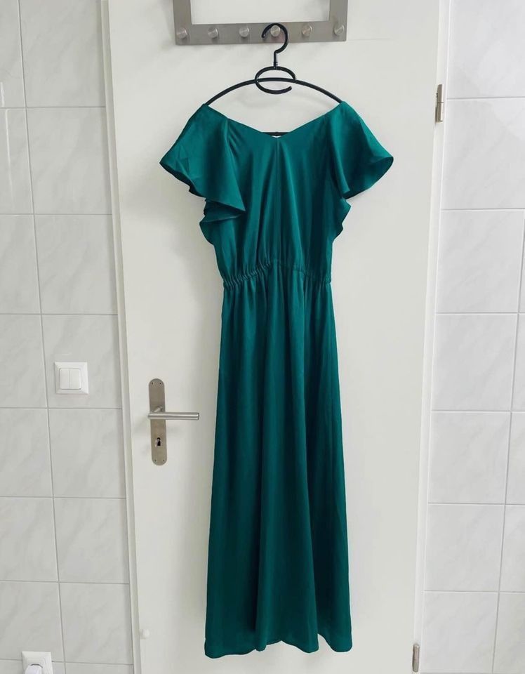H&M Vestiti: Kleid H&M EUR 38 – Usato da Horgen venduto da linuxrp 1