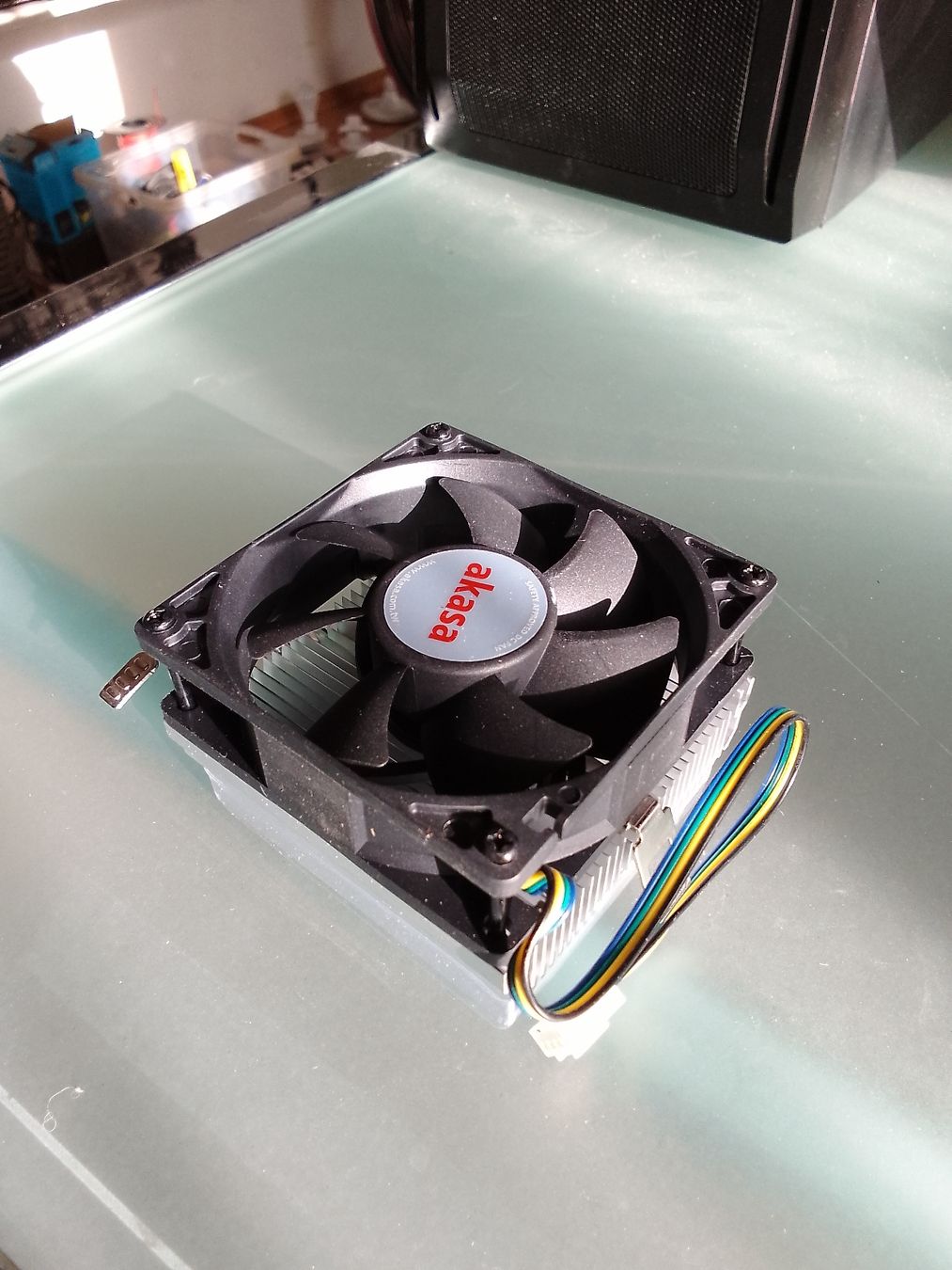 Amd Componenti elettronici: CPU Lüfter Akasa AMD – Nuovo e nell'imballaggio originale da Ebmatingen venduto da swiss.canadian 1