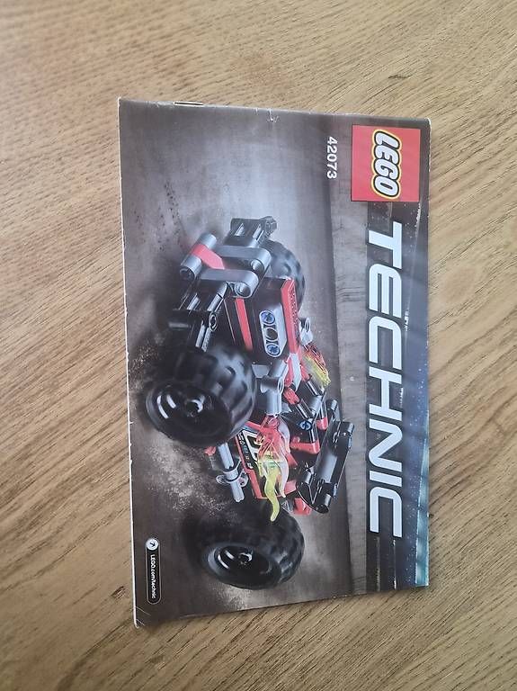 Jeux de construction: Lego technic car mit Rückziehmotor. – D'occasion à Heiligenschwendi par Lotusse-hair 2