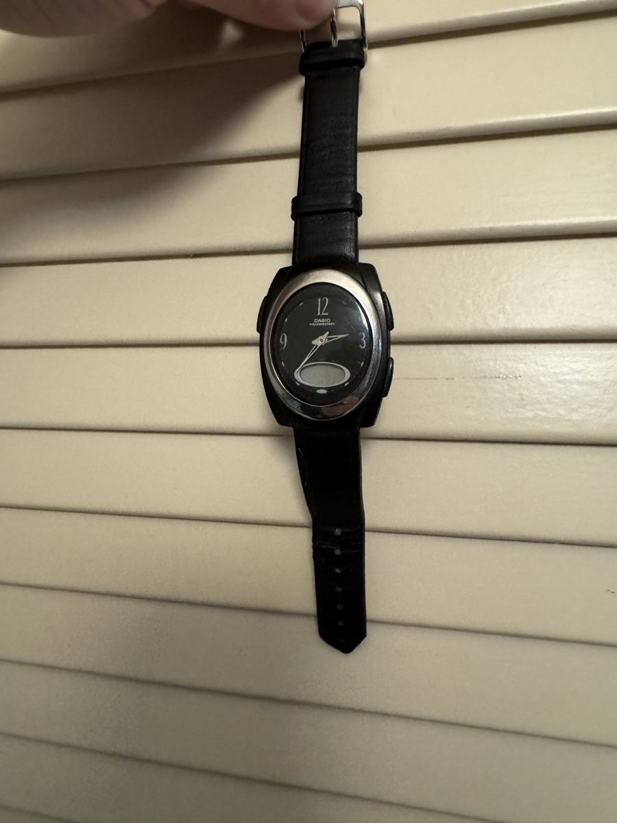 Casio Uhren: Casio AQ-E10 Analog Digital Herrenuhr - Vintage – Gebraucht aus Niederbipp von yar_tf6f 1