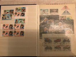 Briefmarkenalbum Arabische Staaten
