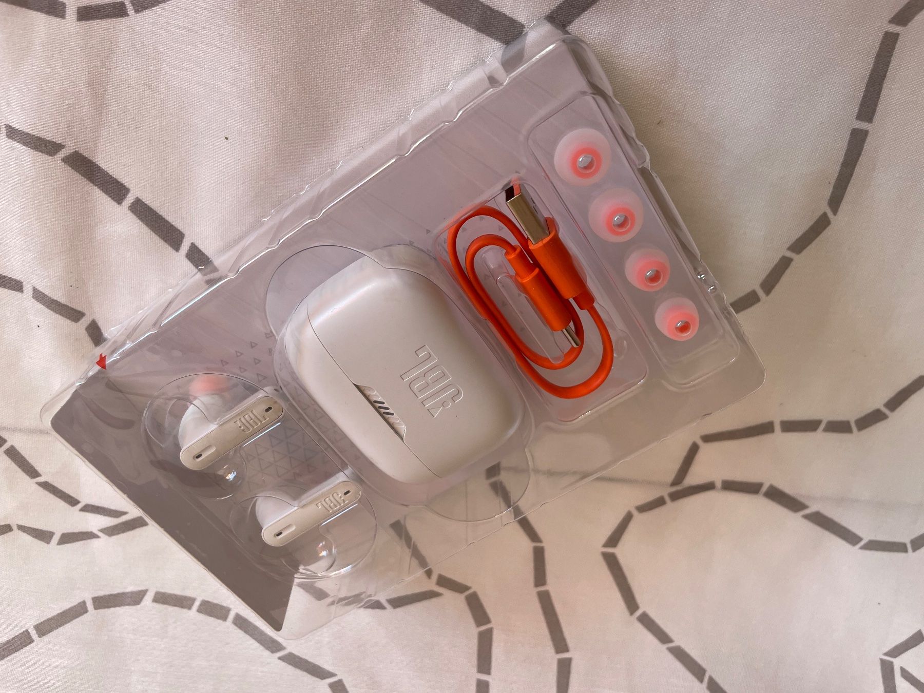 JBL Kopfhörer: JBL Tune 230NC – Gebraucht aus Rafz von stg101 1