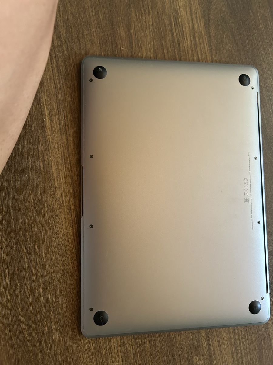 Apple Notebooks: Macbook Modell A1534 – Defekt aus Mollis von Stern8577 2