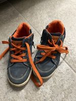 Schuh Gr. 24